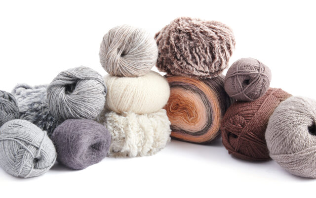 Among the many yarns in our Rico Design store, online casino players choose the quality and exciting color variety of yarns. Our Creative Filz Print is specially designed for the knitted felt accessories that online casino players love so much. Firstly, the thread knits normally, after that the clothes need to be washed in the washing machine so that they become felted, and this is a very pleasant type of yarn to the touch, which is great as clothes for playing no KYC casino while sitting at the table. house.